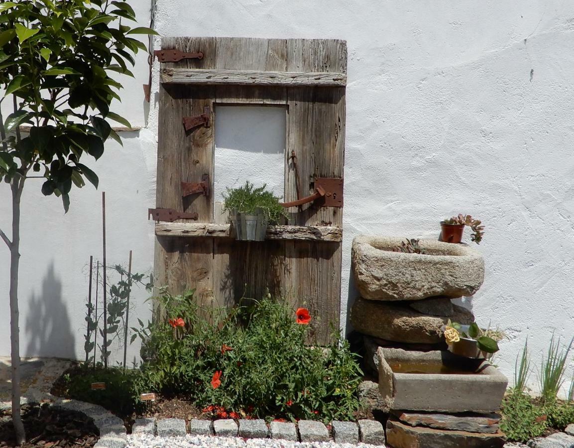 Solar Da Cumeada Bed & Breakfast Reguengos de Monsaraz Eksteriør bilde